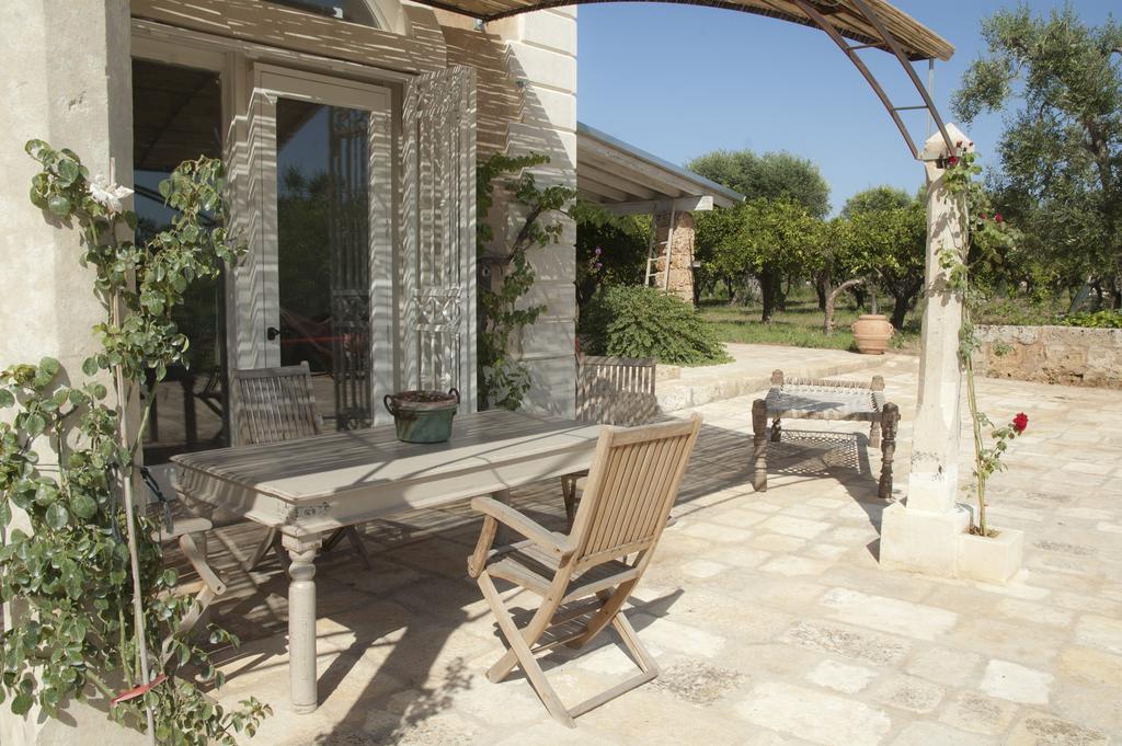 Agriturismo Li Calizzi Arte E Natura 노볼리 외부 사진